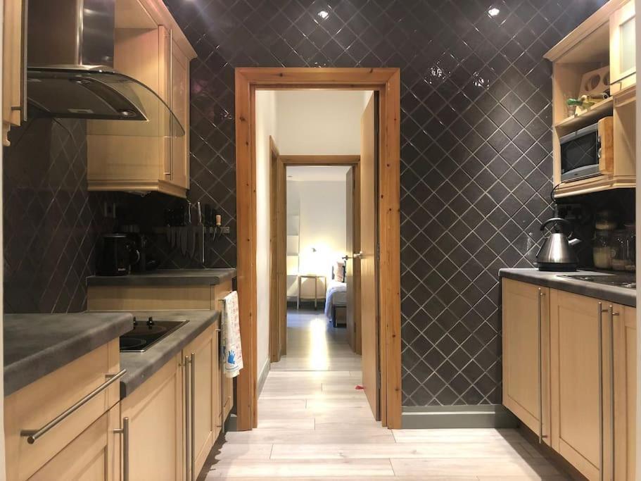 Quiet Kensington Flat Ideal For Central Londen Buitenkant foto